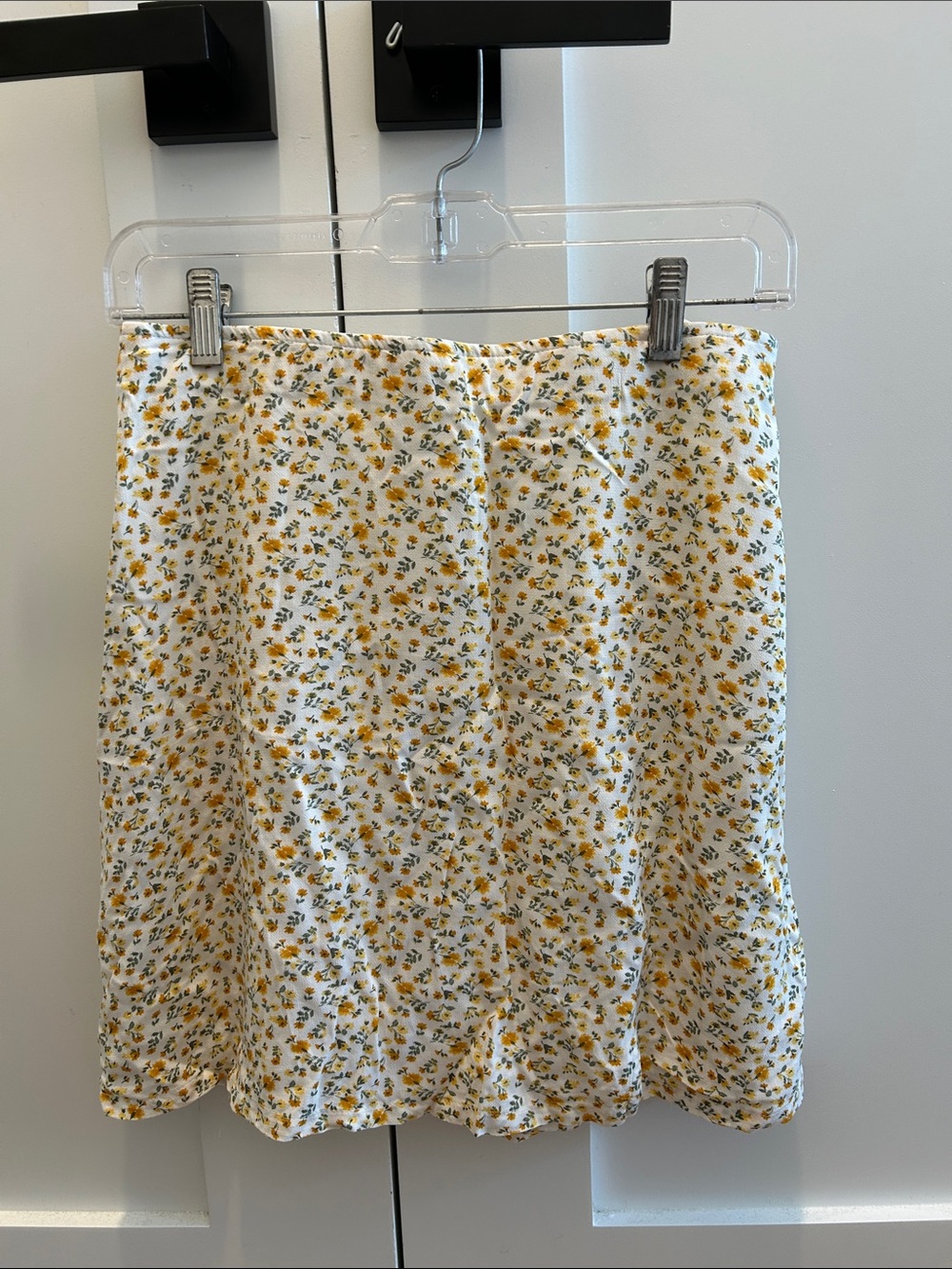 Hollister White Mini Skirt with Yellow Floral Print